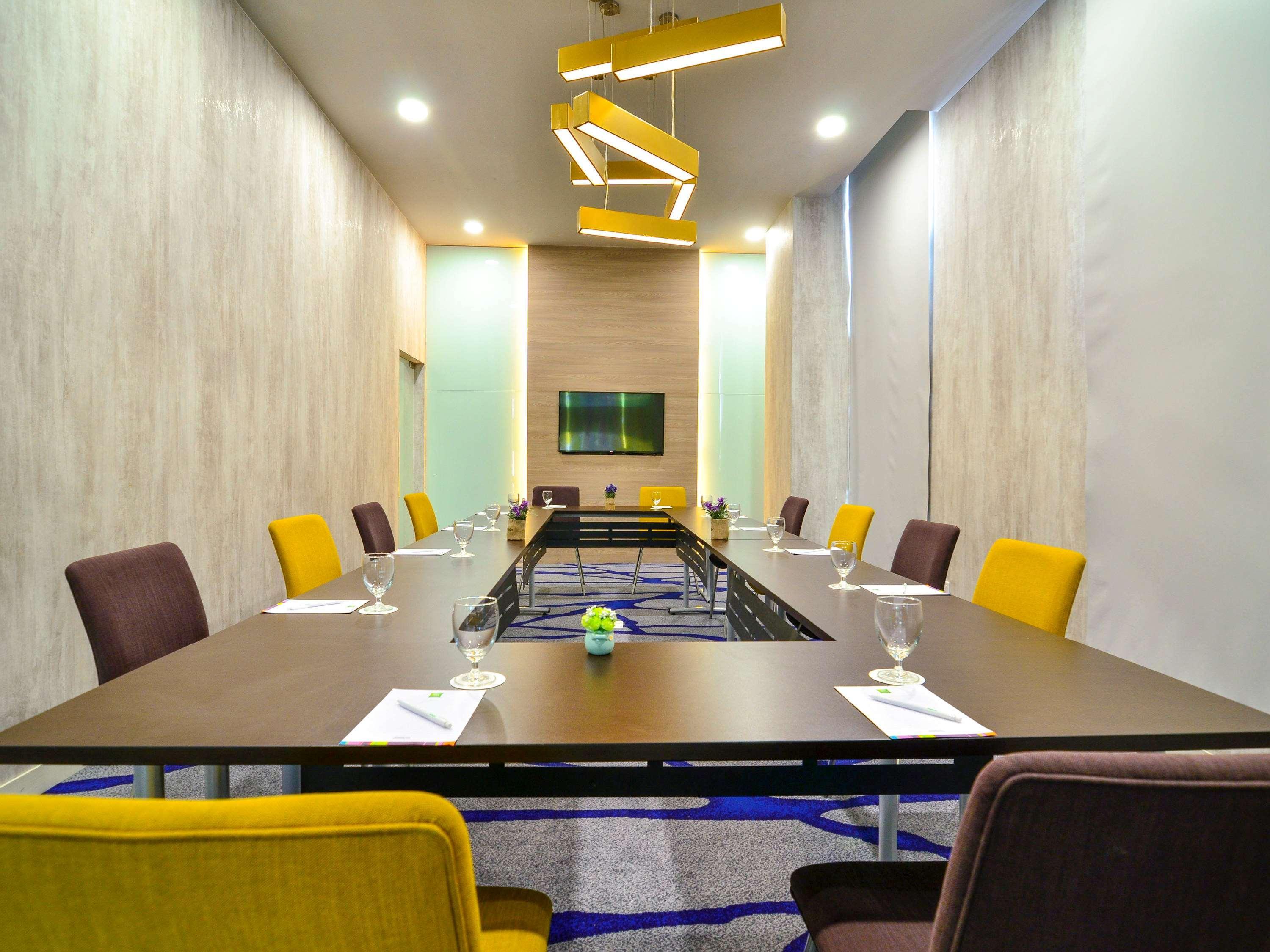 Ibis Styles Kuala Lumpur Sri Damansara Hotel Petaling Jaya Ngoại thất bức ảnh