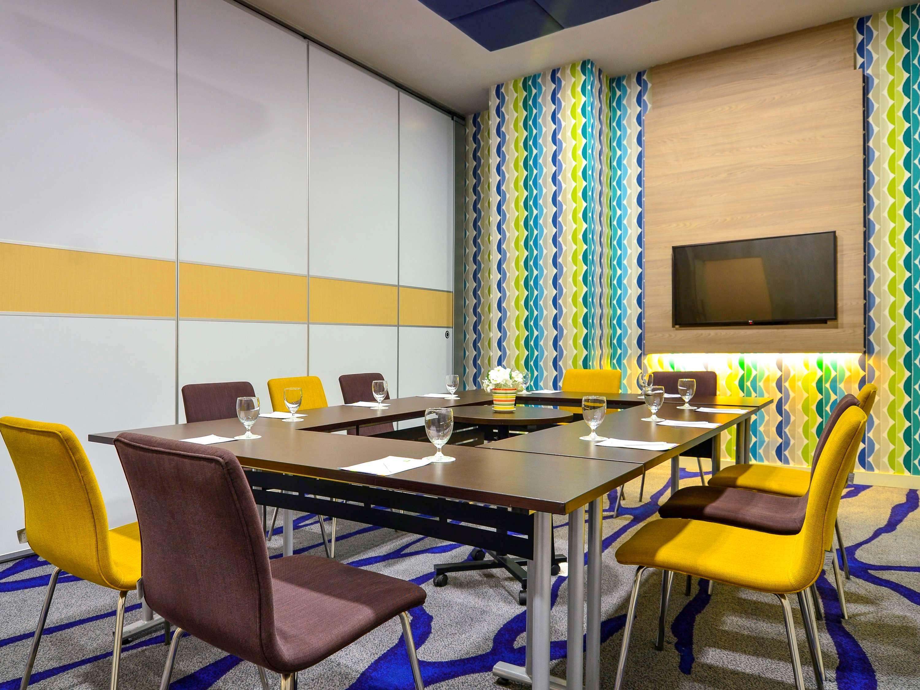 Ibis Styles Kuala Lumpur Sri Damansara Hotel Petaling Jaya Ngoại thất bức ảnh