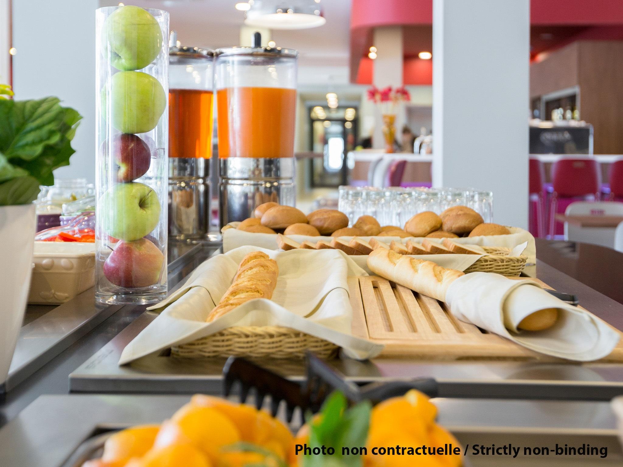 Ibis Styles Kuala Lumpur Sri Damansara Hotel Petaling Jaya Ngoại thất bức ảnh