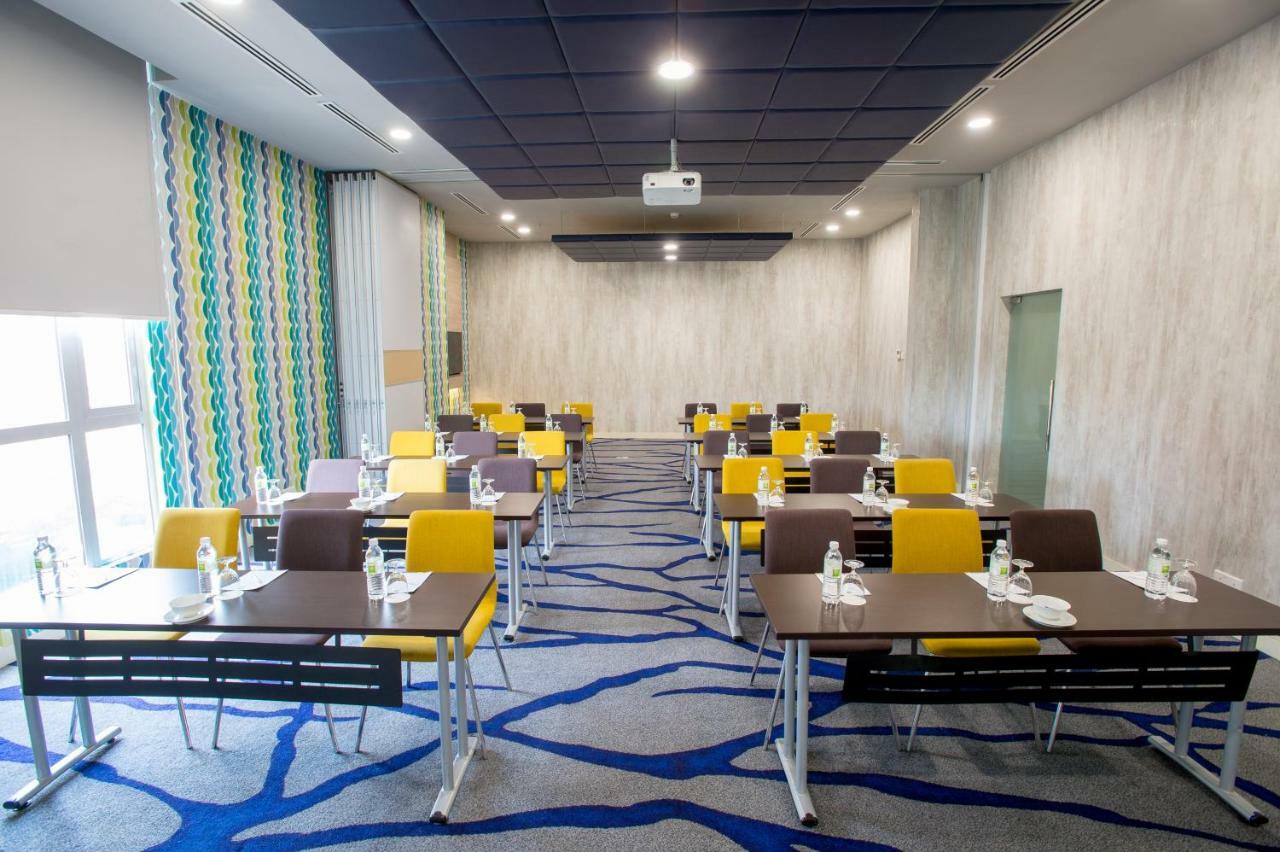 Ibis Styles Kuala Lumpur Sri Damansara Hotel Petaling Jaya Ngoại thất bức ảnh