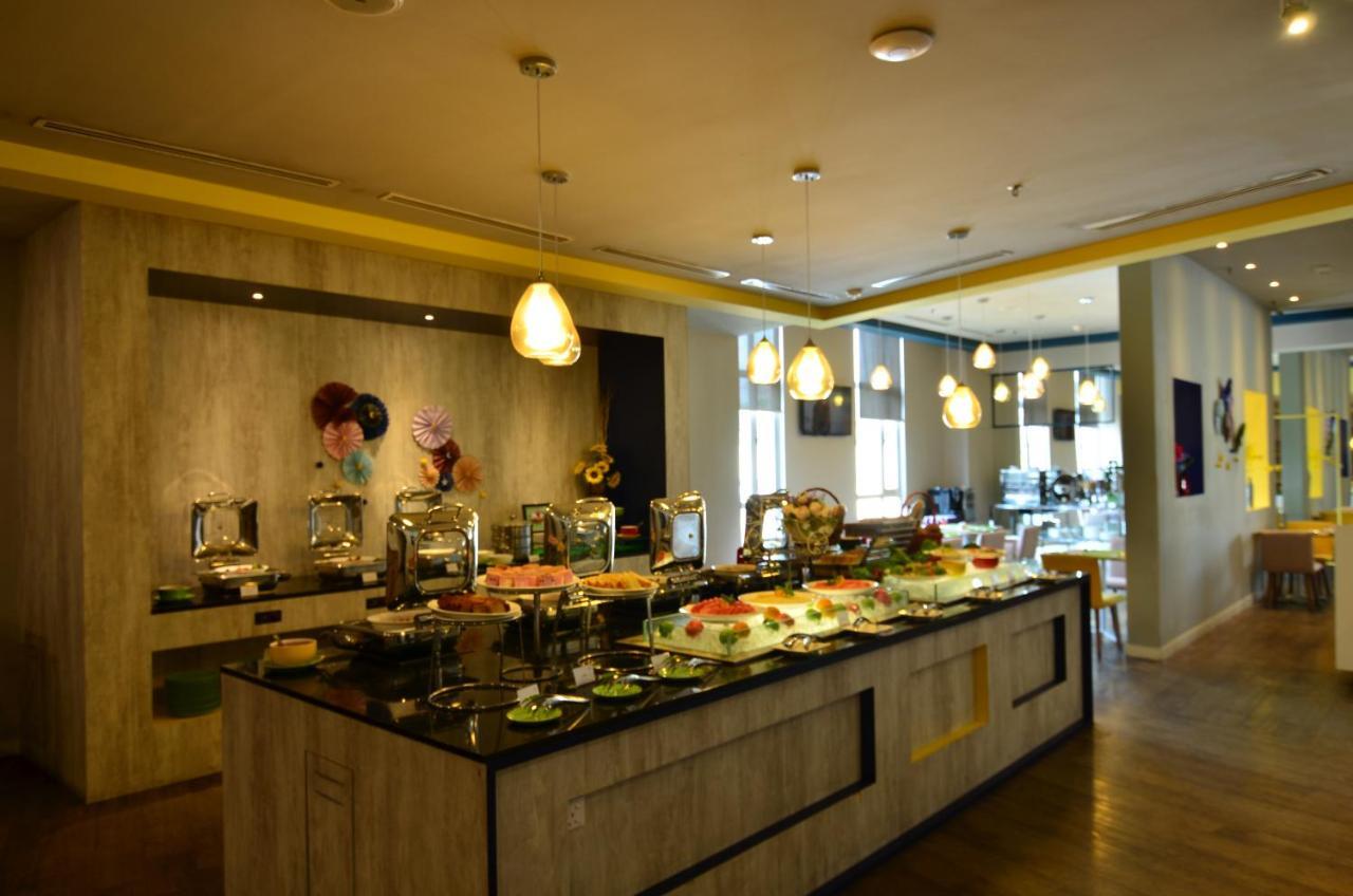 Ibis Styles Kuala Lumpur Sri Damansara Hotel Petaling Jaya Ngoại thất bức ảnh