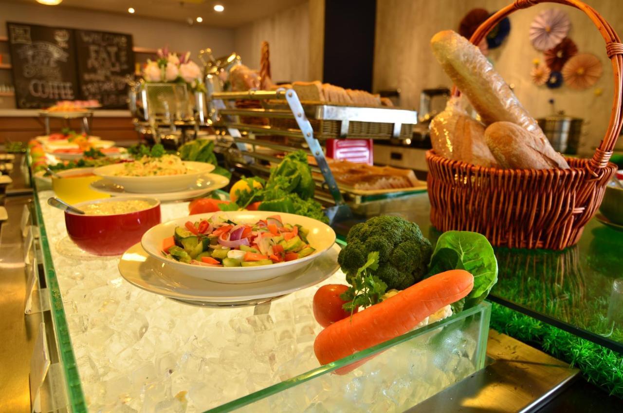 Ibis Styles Kuala Lumpur Sri Damansara Hotel Petaling Jaya Ngoại thất bức ảnh