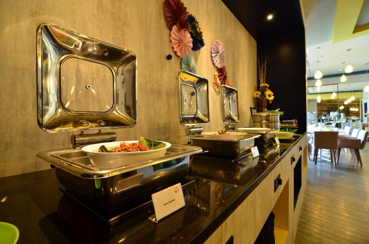 Ibis Styles Kuala Lumpur Sri Damansara Hotel Petaling Jaya Ngoại thất bức ảnh